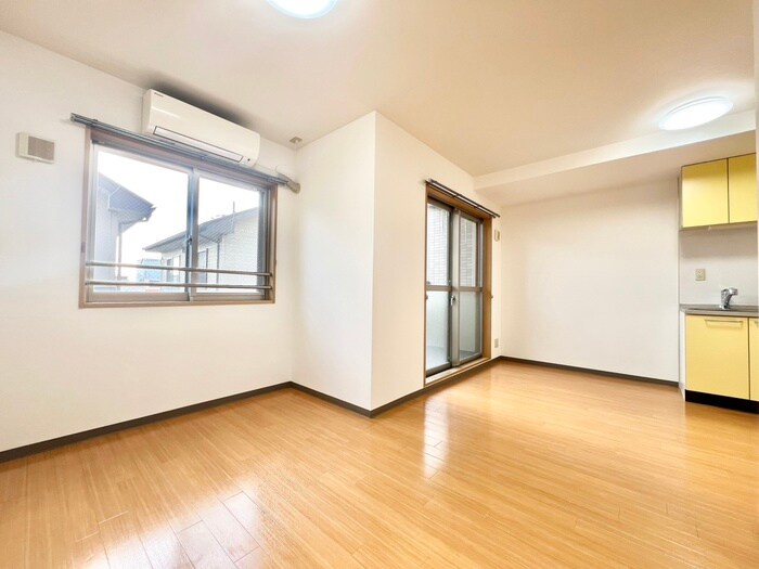 物件内観写真8　(居室)