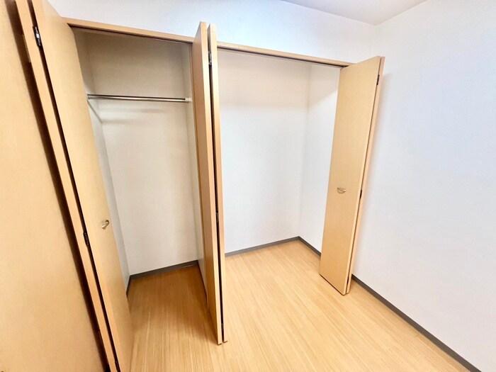 物件内観写真15　(収納)