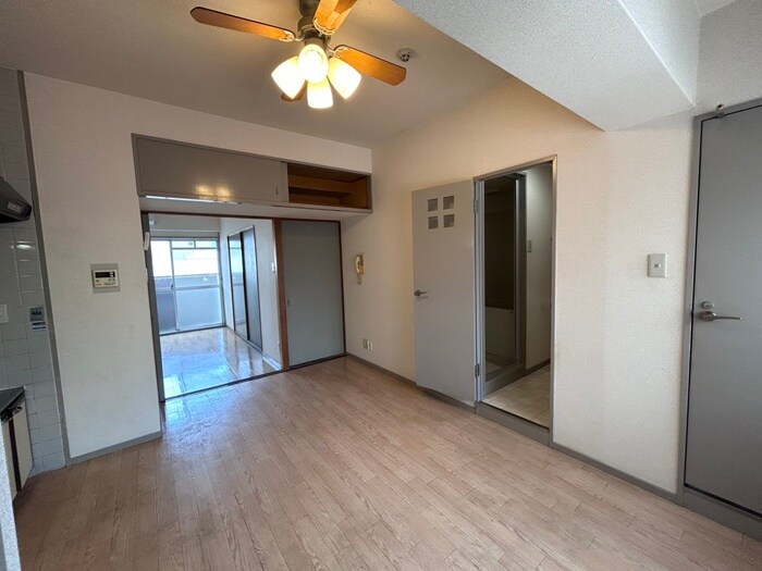 物件内観写真10　(居室)