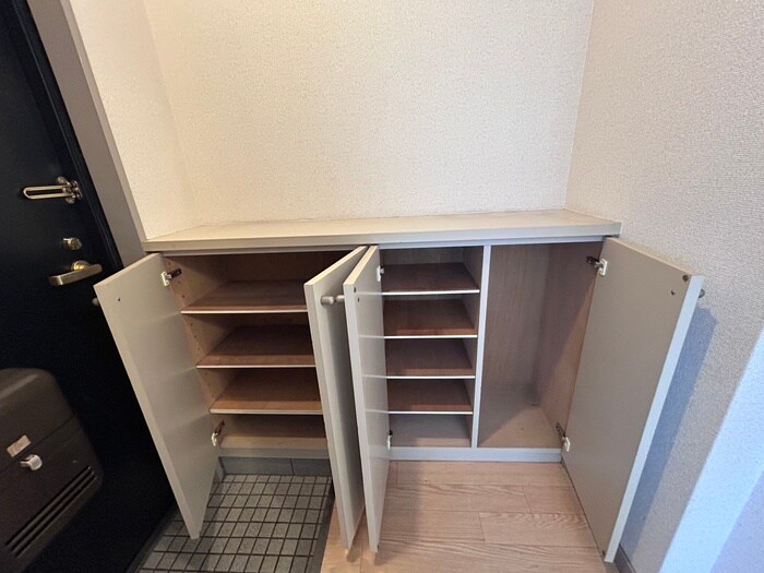 物件内観写真17　(靴箱)