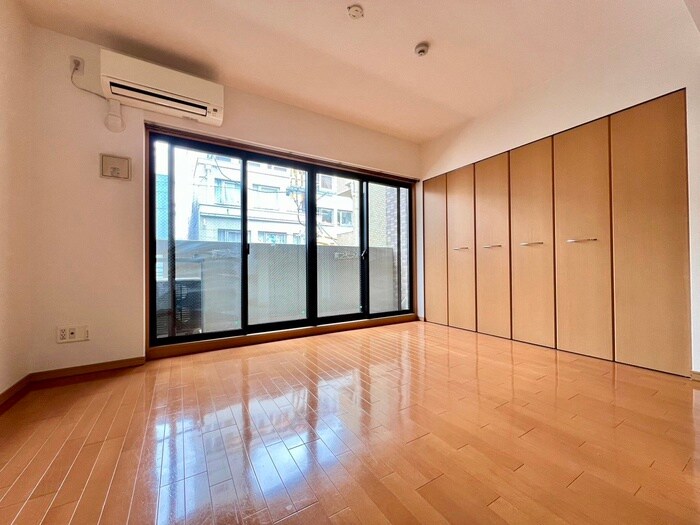 物件内観写真17　(居室)