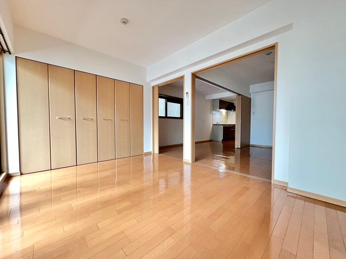 物件内観写真18　(居室)