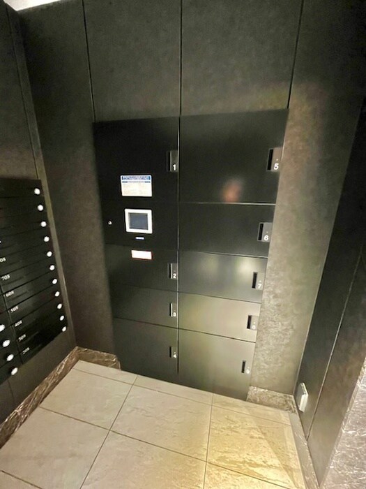 物件外観写真6　(建物設備)