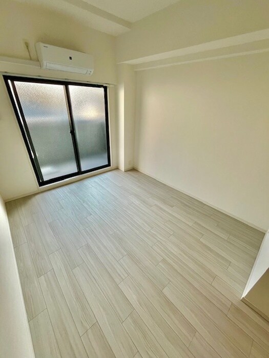 物件内観写真15　(居室)
