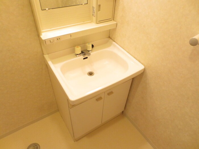 物件内観写真12　(洗面)