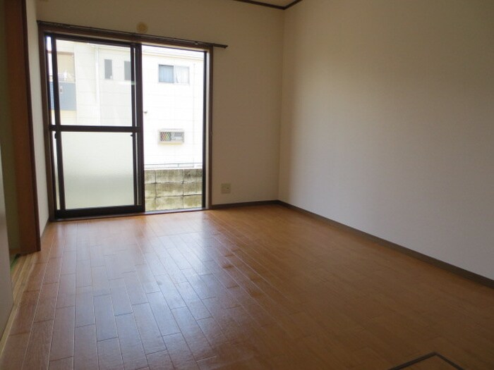 物件内観写真14　(居室)