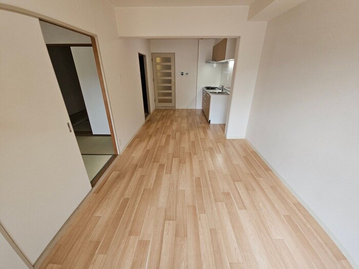 物件内観写真8　(居室)