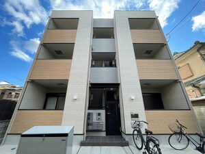 ハーモニーテラス深草池ノ内町外観写真