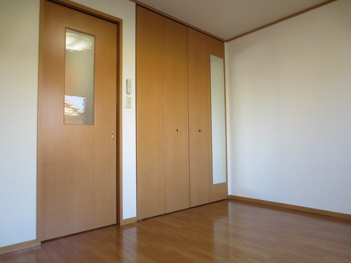 物件内観写真11　(居室)