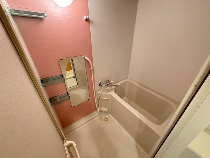 物件内観写真9　(バス／シャワールーム等)