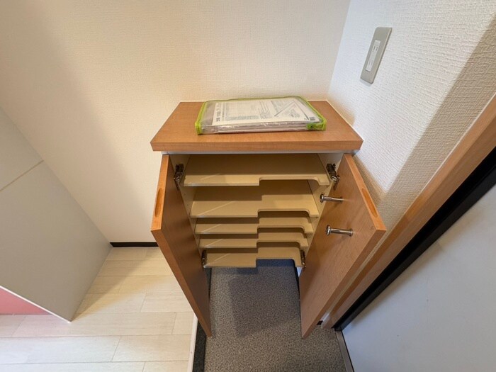 物件内観写真16　(靴箱)