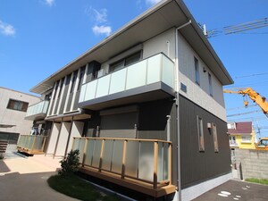 ファミーユ外観写真