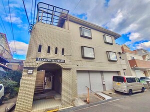 ラグゼコート伊丹外観写真