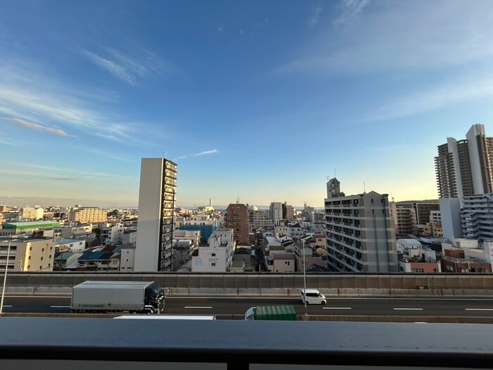 物件内観写真15　(室内からの展望)