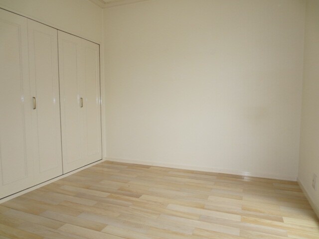 物件内観写真12　(居室)