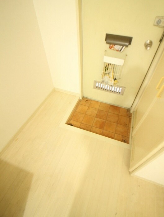 物件内観写真15　(玄関)