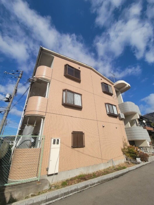 物件外観写真3　(周辺環境)