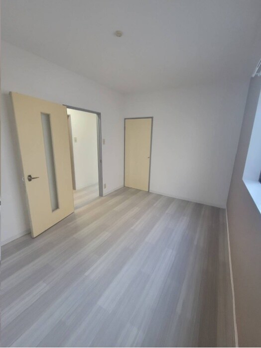 物件内観写真12　(居室)