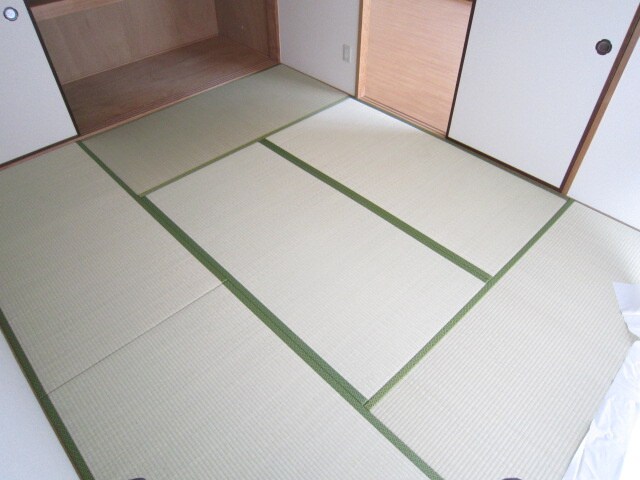 物件内観写真9　(居室)