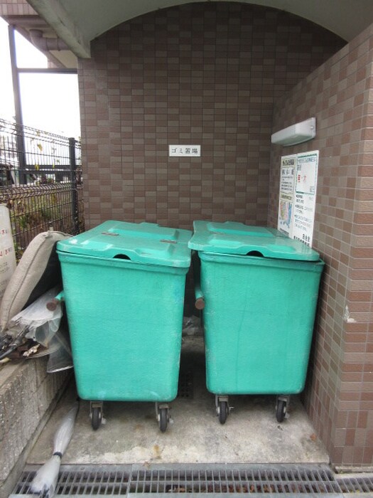 物件外観写真6　(建物設備)