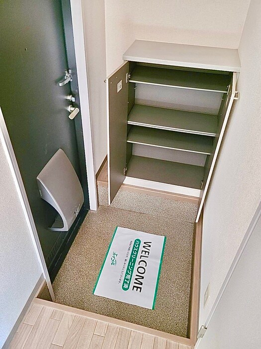 物件内観写真19　(靴箱)