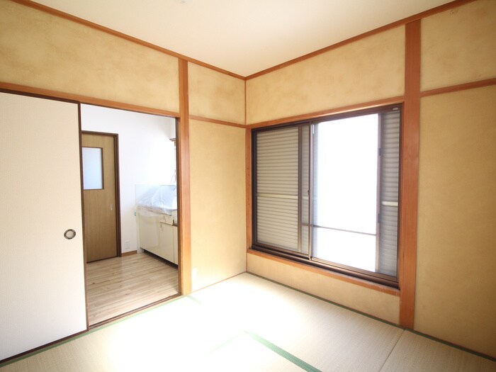 物件内観写真8　(居室)