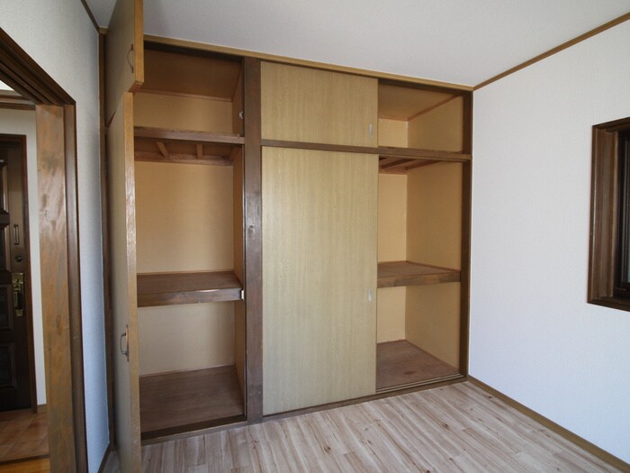 物件内観写真14　(収納)