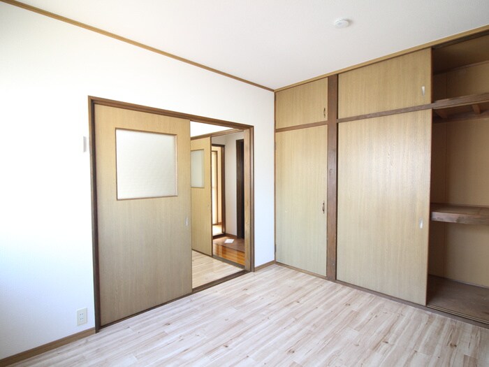 物件内観写真19　(居室)