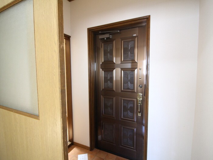 物件内観写真20　(玄関)