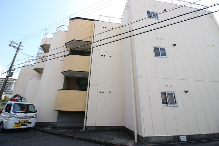 物件外観写真5　(外観写真)