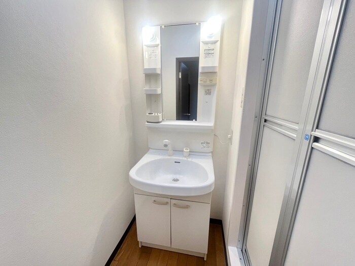 物件内観写真12　(バス／シャワールーム等)