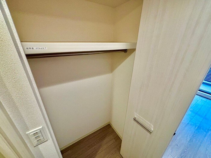 物件内観写真15　(収納)