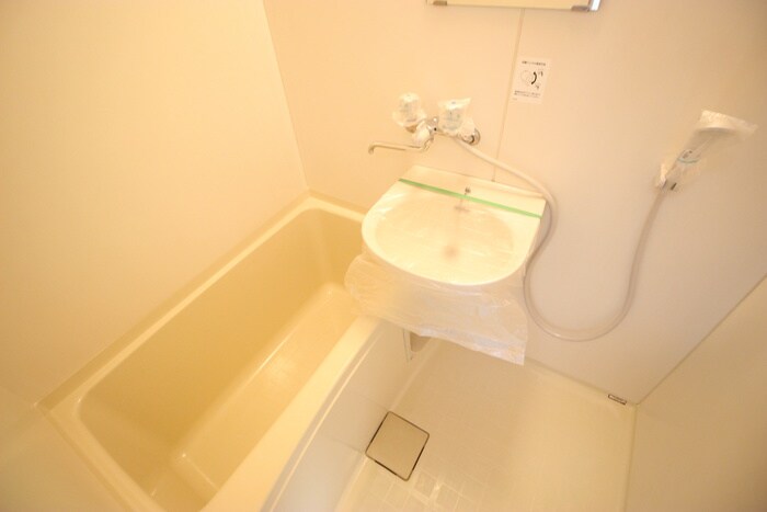 物件内観写真9　(バス／シャワールーム等)