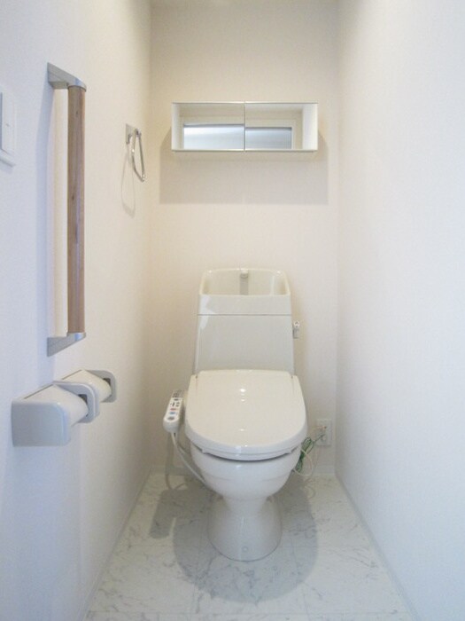 物件内観写真11　(トイレ)