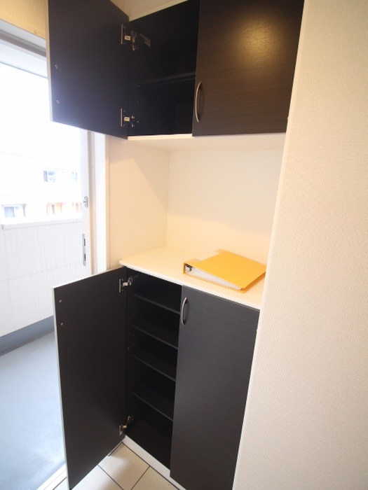 物件内観写真19　(靴箱)