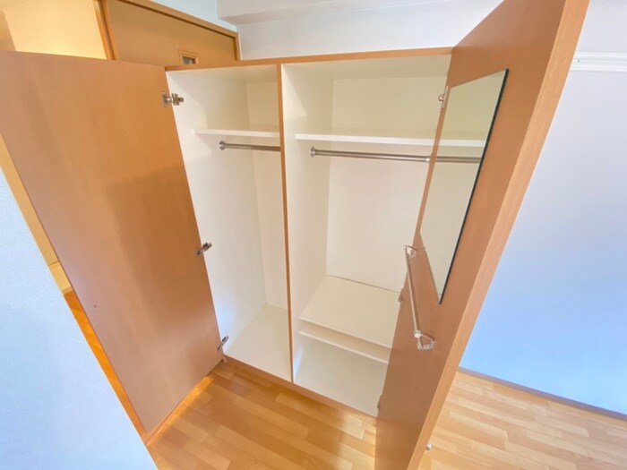 物件内観写真11　(収納)