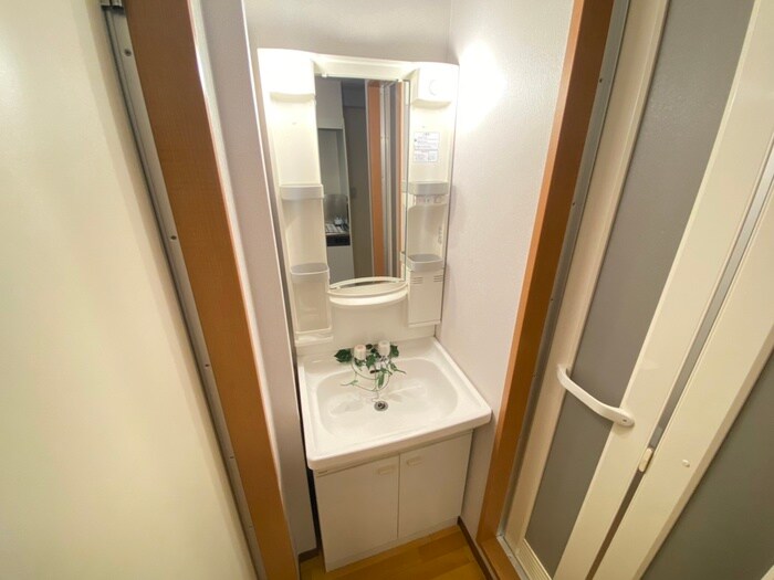 物件内観写真13　(洗面)