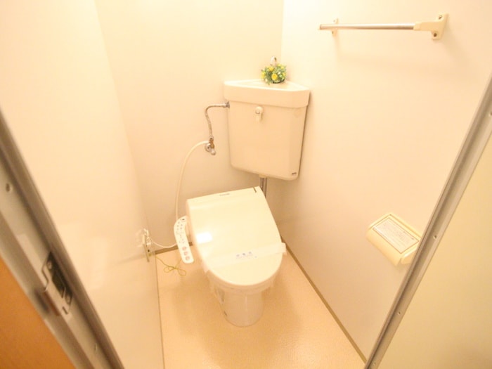 物件内観写真15　(トイレ)