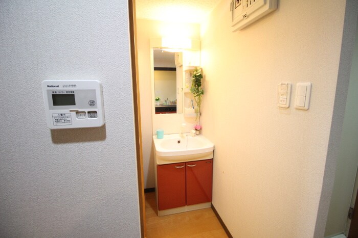 物件内観写真15　(洗面)