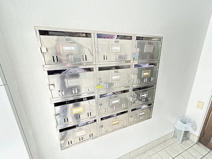 物件外観写真3　(建物設備)