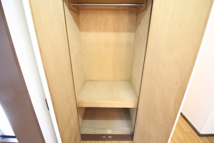 物件内観写真13　(収納)