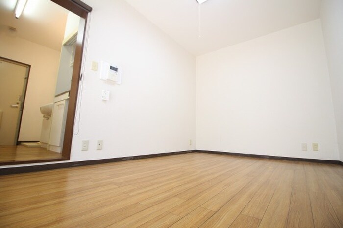 物件内観写真18　(居室)