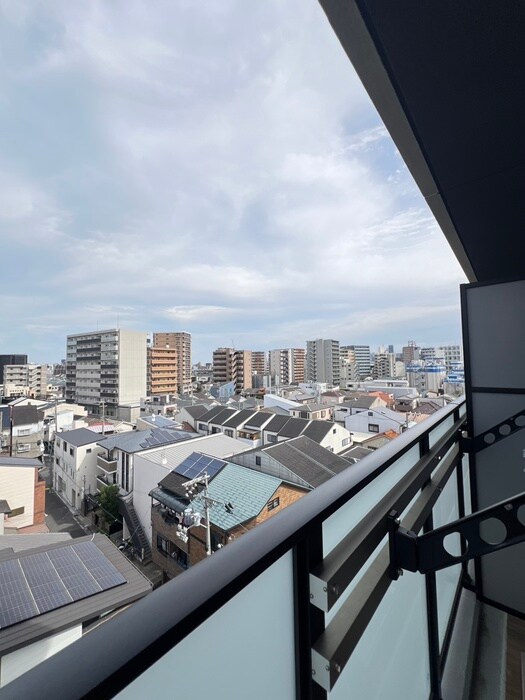 物件内観写真15　(室内からの展望)