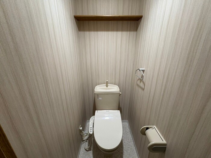 物件内観写真12　(トイレ)