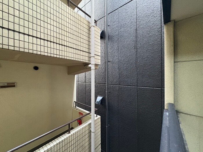 物件内観写真18　(室内からの展望)