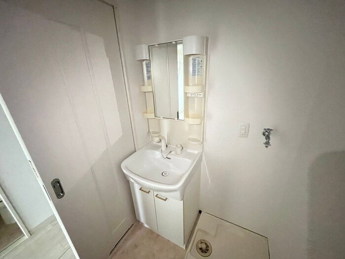 物件内観写真10　(洗面)