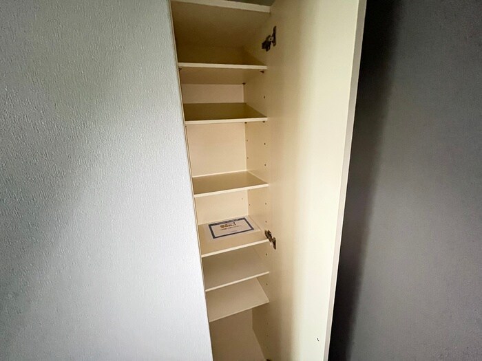 物件内観写真16　(靴箱)