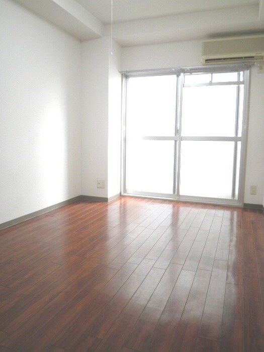 物件内観写真5　(居室)