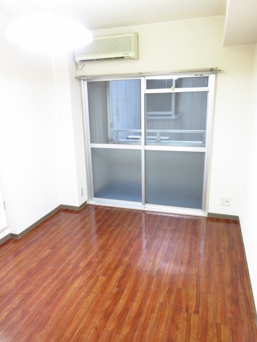 物件内観写真5　(居室)