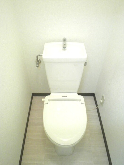 物件内観写真11　(トイレ)